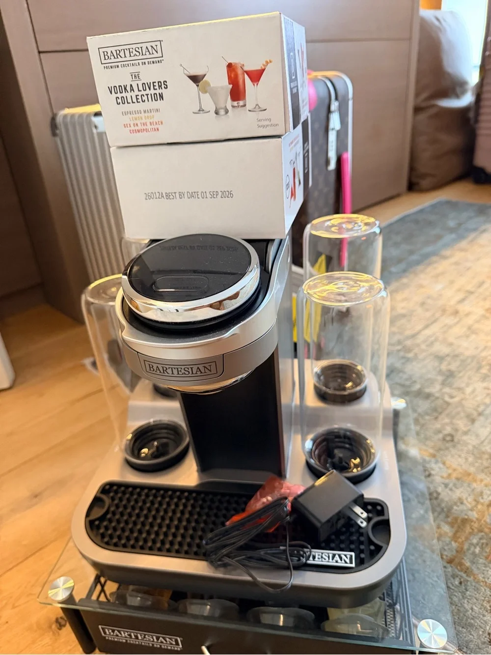 Bartestian cocktail maker
